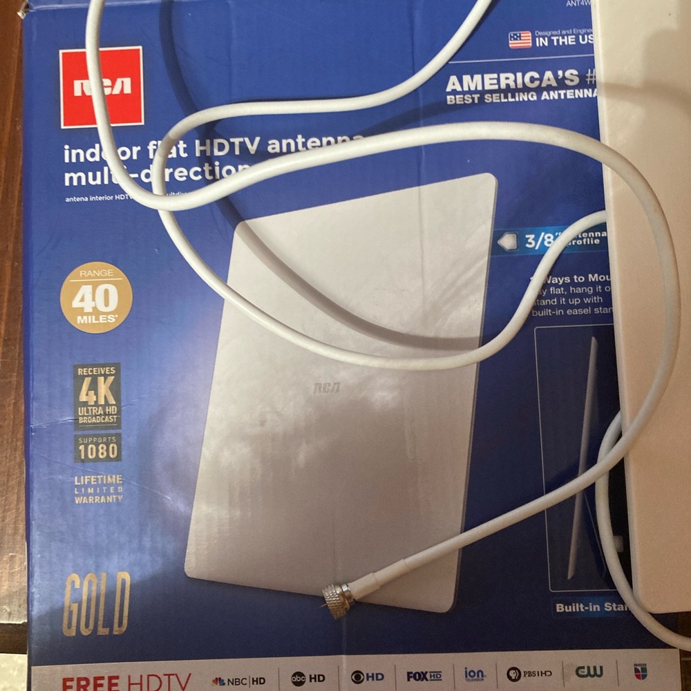RCA indoor flat HDTV antenna multi-directional range 40 miles New